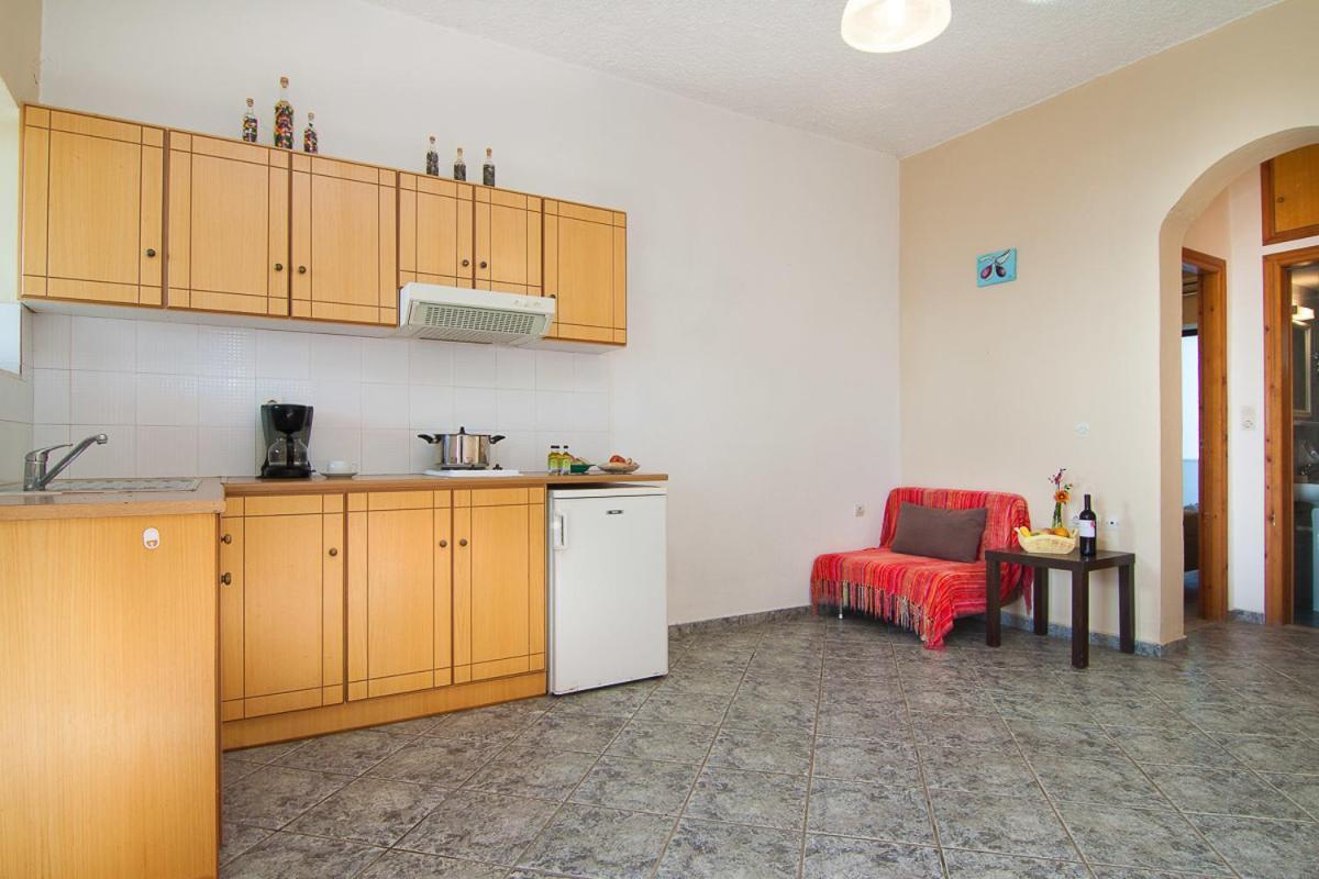 Skinos Apartments Plakiász Szoba fotó